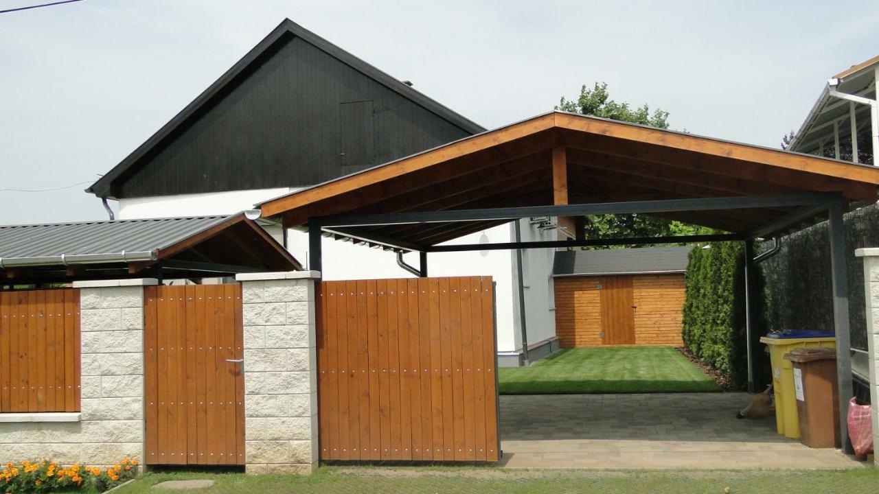 Lazaapartman Nyíregyháza Zewnętrze zdjęcie