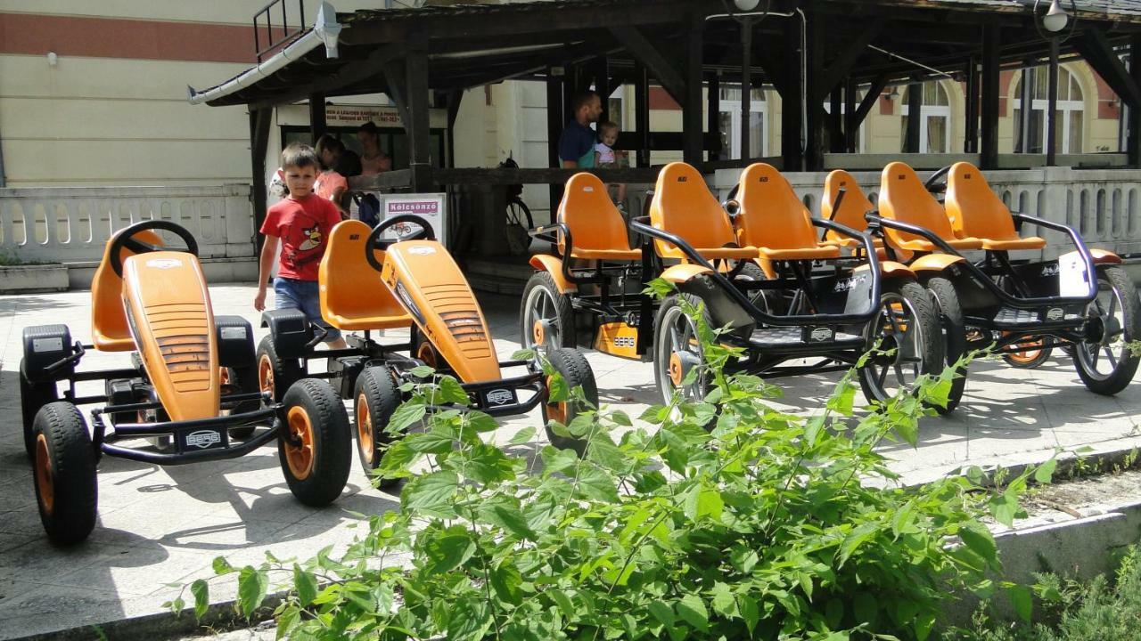 Lazaapartman Nyíregyháza Zewnętrze zdjęcie