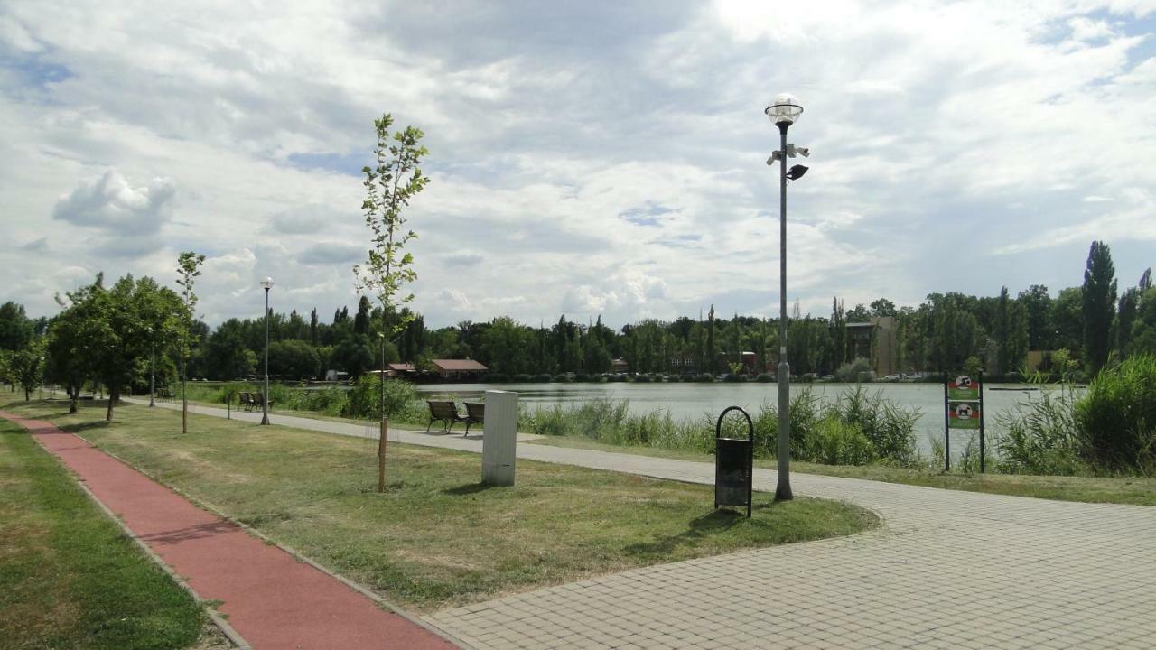 Lazaapartman Nyíregyháza Zewnętrze zdjęcie