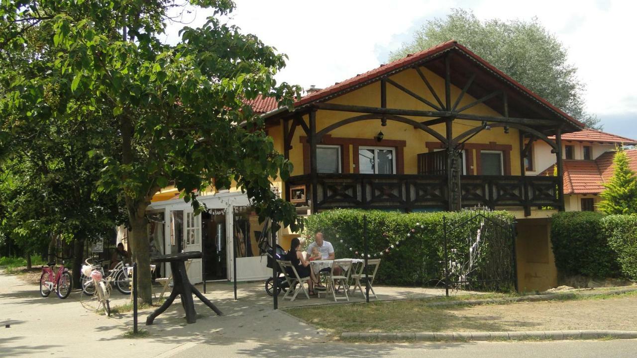 Lazaapartman Nyíregyháza Zewnętrze zdjęcie