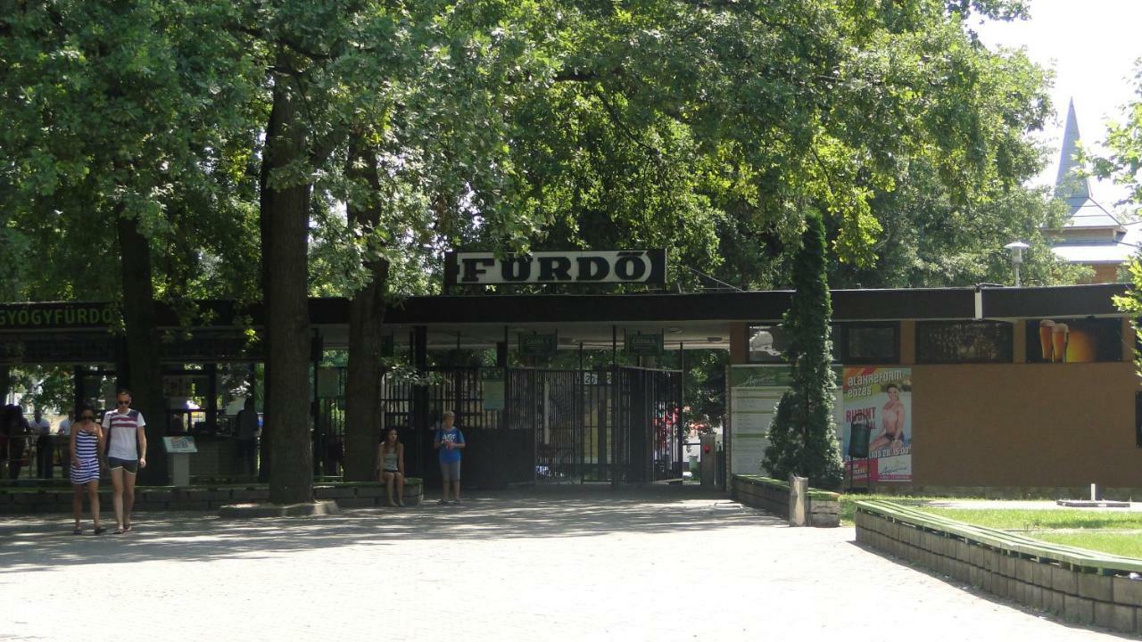 Lazaapartman Nyíregyháza Zewnętrze zdjęcie